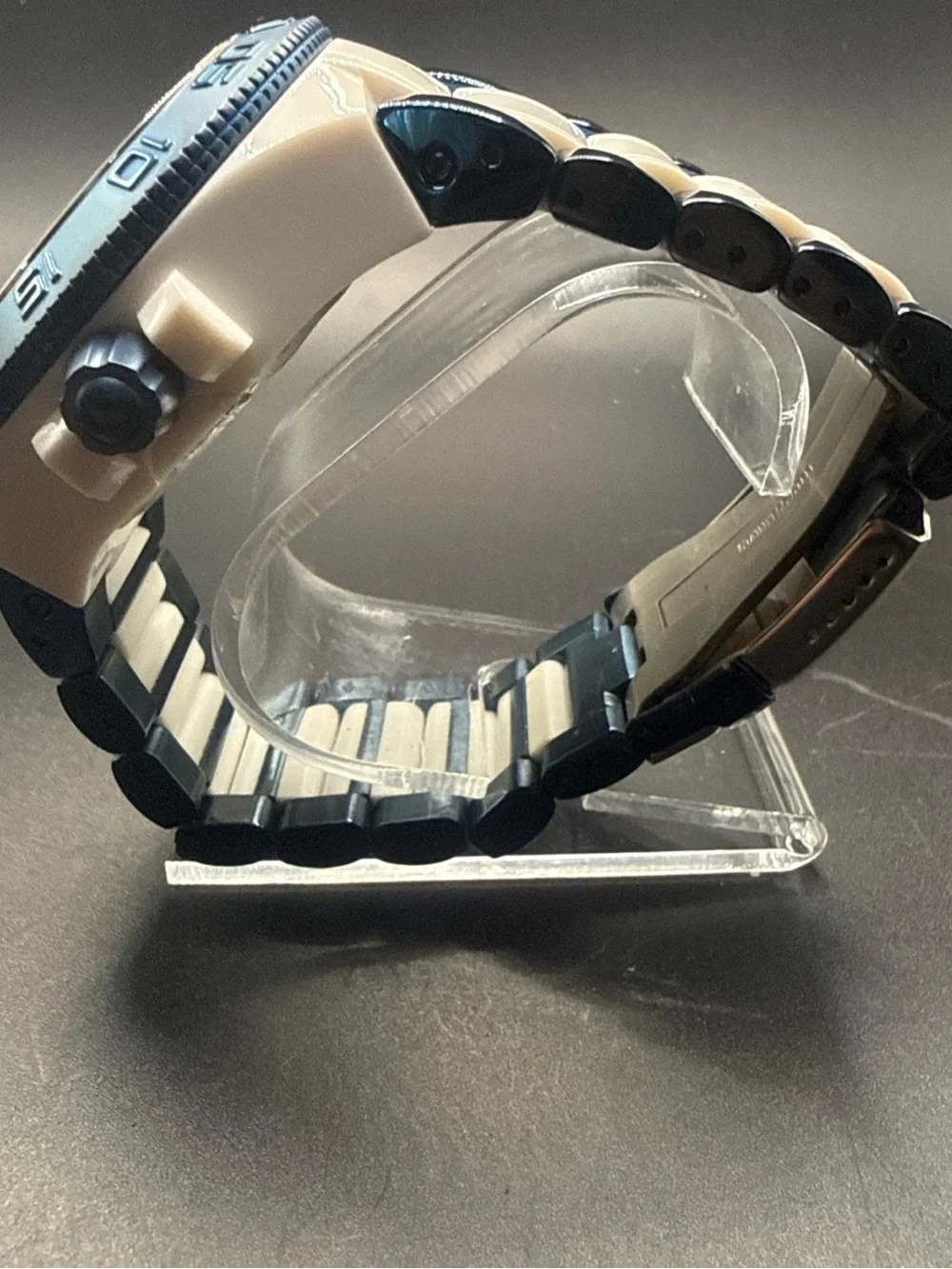 Invicta 11546 (Subaqua Artist Dragon Men's Watch) NEW BATTERY!!